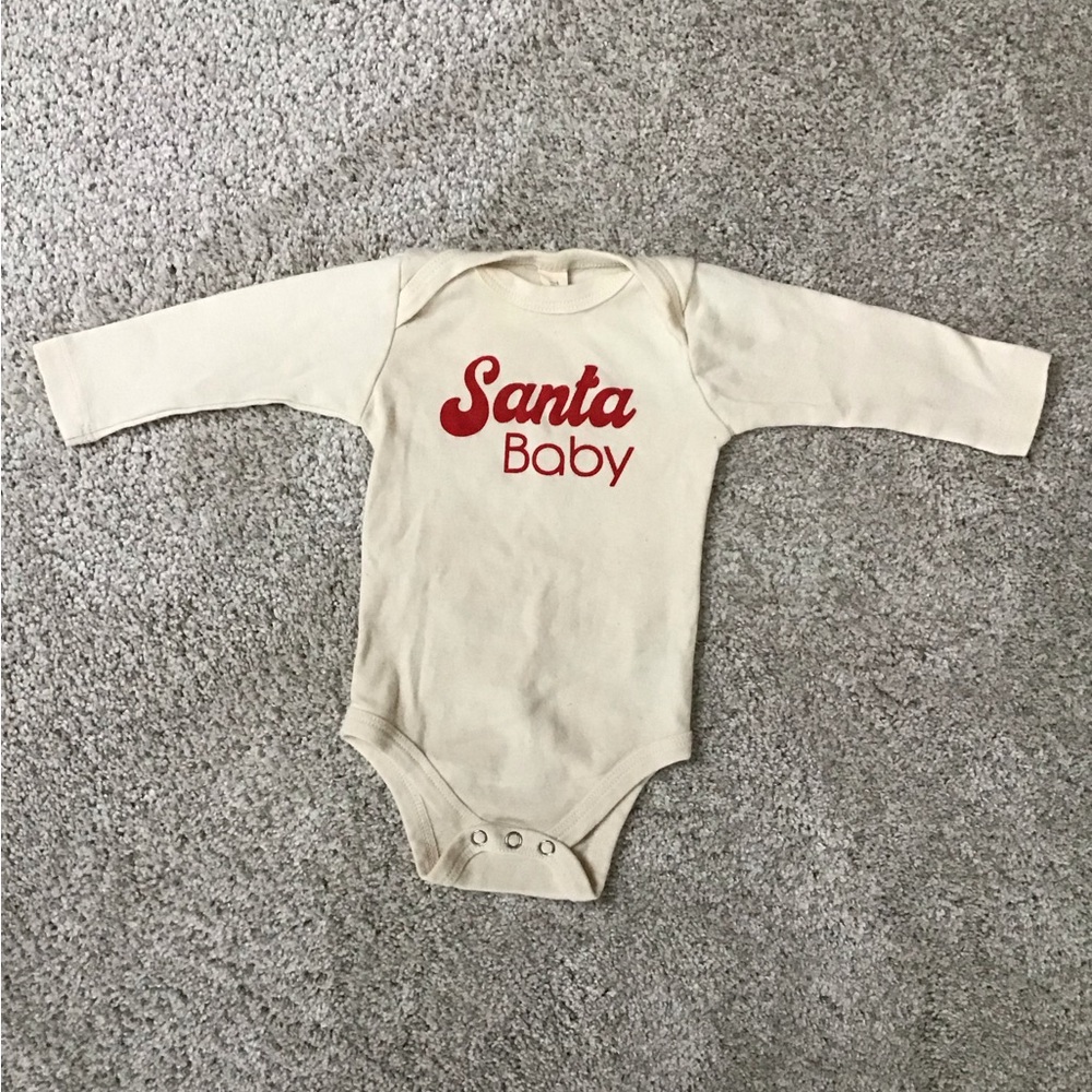 TENTH & PINE “Santa Baby” Onesie | Size 0-3m 🎅🏻
